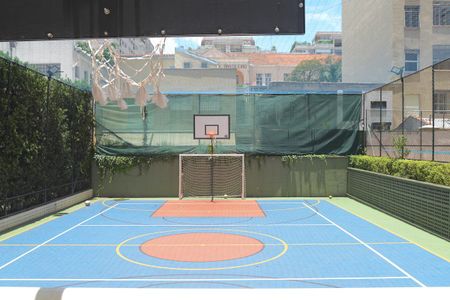 Apartamento à venda com 157m², 3 quartos e 3 vagas Apartamento à venda com 157m², 3 quartos e 3 vagasÁrea Comum