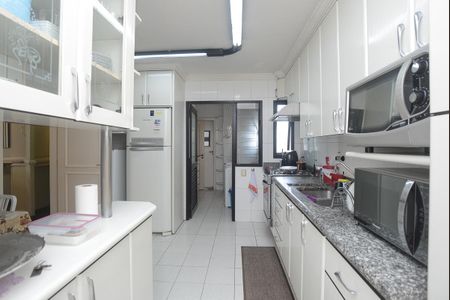 Apartamento à venda com 157m², 3 quartos e 3 vagas Apartamento à venda com 157m², 3 quartos e 3 vagasCozinha
