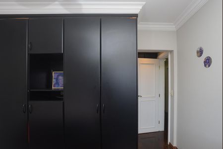 Apartamento à venda com 157m², 3 quartos e 3 vagas Apartamento à venda com 157m², 3 quartos e 3 vagasQuarto 4 Suíte