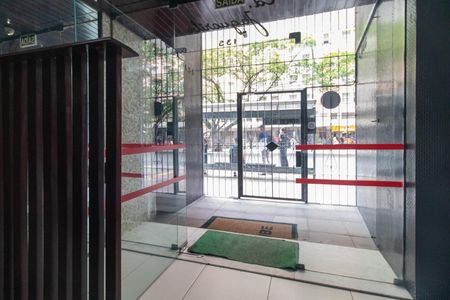 Apartamento para alugar com 90m², 2 quartos e 1 vagaHall social