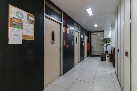 Apartamento para alugar com 90m², 2 quartos e 1 vagaHall social