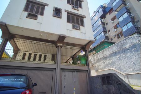 Apartamento para alugar com 103m², 2 quartos e 3 vagasFachada
