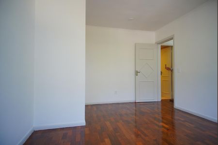 Quarto 1 de apartamento para alugar com 2 quartos, 103m² em São João, Porto Alegre