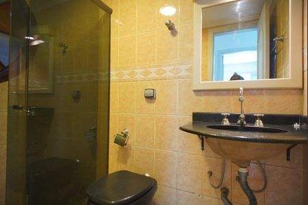 Apartamento para alugar com 103m², 2 quartos e 3 vagasBanheiro Corredor