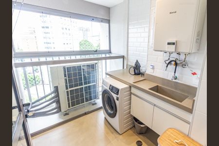 Apartamento à venda com 139m², 3 quartos e 2 vagas Apartamento à venda com 139m², 3 quartos e 2 vagasÁrea de Serviço