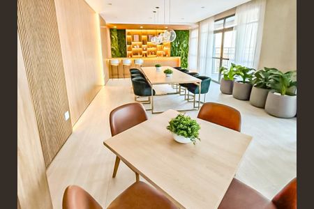 Apartamento à venda com 139m², 3 quartos e 2 vagas Apartamento à venda com 139m², 3 quartos e 2 vagasÁrea comum - Salão de festas