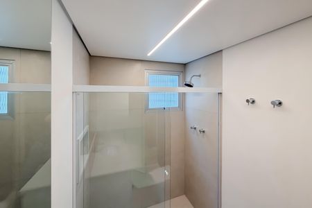 Apartamento à venda com 105m², 3 quartos e 2 vagasBanheiro da Suíte