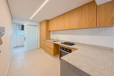 Apartamento à venda com 105m², 3 quartos e 2 vagasCozinha