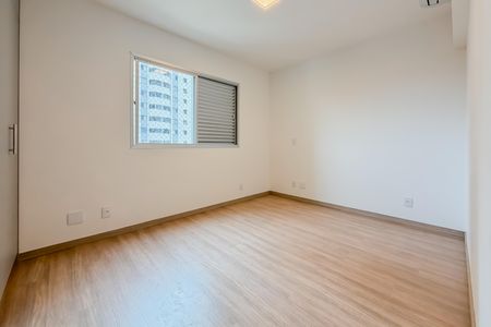 Apartamento à venda com 105m², 3 quartos e 2 vagasSuíte