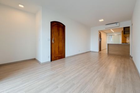 Sala de apartamento à venda com 3 quartos, 105m² em Vila Mariana, São Paulo
