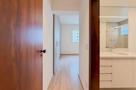 Apartamento à venda com 105m², 3 quartos e 2 vagasSuíte