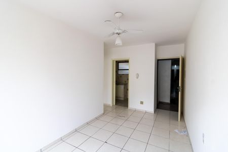 Sala de apartamento à venda com 1 quarto, 38m² em Petrópolis, Porto Alegre