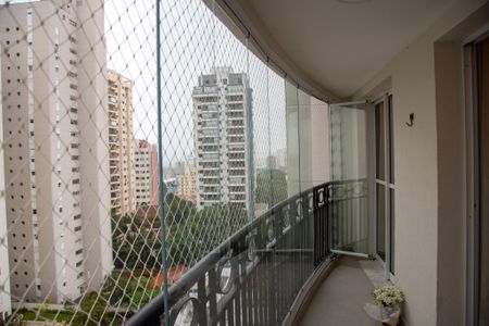 Sacada de apartamento à venda com 3 quartos, 94m² em Santo Amaro, São Paulo