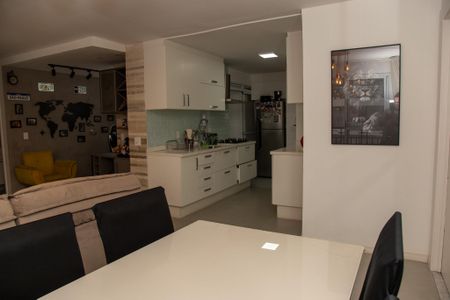 Apartamento à venda com 94m², 3 quartos e 2 vagasSala