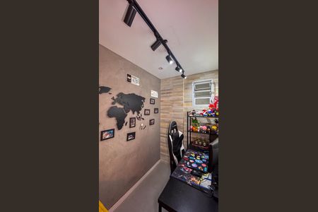 Apartamento à venda com 94m², 3 quartos e 2 vagasEscritório