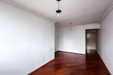 Apartamento para alugar com 100m², 2 quartos e 1 vagaSala