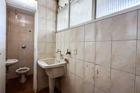 Apartamento para alugar com 100m², 2 quartos e 1 vagaÁrea de Serviço