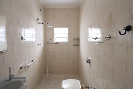 Casa para alugar com 62m², 2 quartos e 1 vagaBanheiro