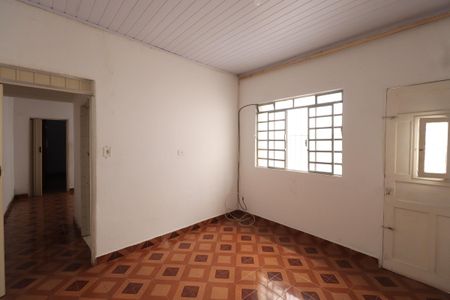 Casa para alugar com 62m², 2 quartos e 1 vagaSala