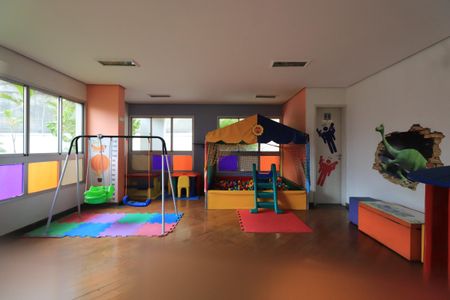 Apartamento à venda com 62m², 2 quartos e 1 vagaÁrea comum