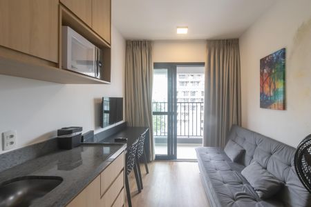 Sala de apartamento para alugar com 1 quarto, 28m² em Indianópolis, São Paulo