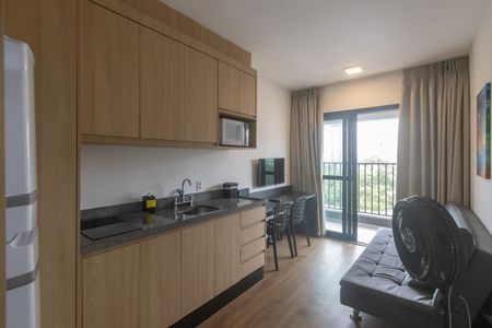 Sala de apartamento para alugar com 1 quarto, 28m² em Indianópolis, São Paulo