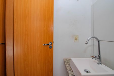 Apartamento para alugar com 48m², 2 quartos e 1 vaga Apartamento para alugar com 48m², 2 quartos e 1 vagaBanheiro da Suíte