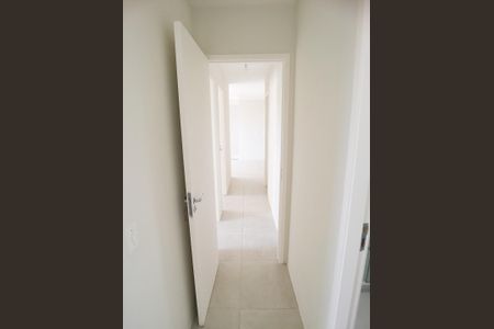 Corredor de apartamento à venda com 3 quartos, 62m² em Passo das Pedras, Porto Alegre