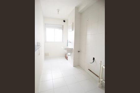 Cozinha e área de serviço de apartamento à venda com 3 quartos, 62m² em Passo das Pedras, Porto Alegre