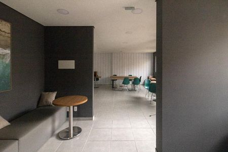 Apartamento para alugar com 43m², 2 quartos e sem vagasalão de festas_1
