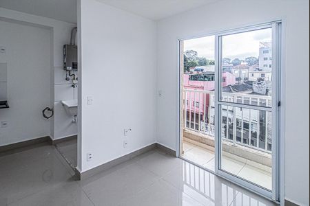 Apartamento para alugar com 43m², 2 quartos e sem vagasala_2