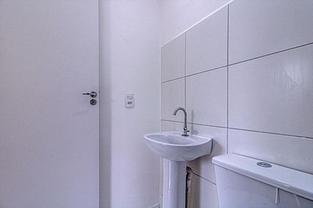 Apartamento para alugar com 43m², 2 quartos e sem vagabanheiro social_2