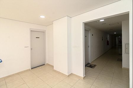 Apartamento para alugar com 43m², 2 quartos e sem vagahall de entrada_3