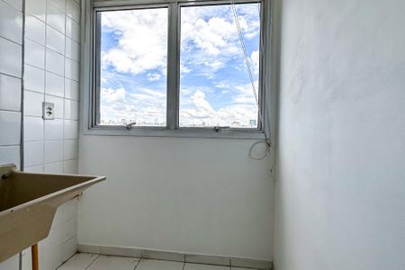 Apartamento para alugar com 33m², 1 quarto e sem vagaÁrea de Serviço