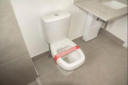 Apartamento à venda com 88m², 2 quartos e 1 vagaBanheiro da Suíte 2