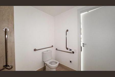Apartamento à venda com 44m², 2 quartos e sem vaga Apartamento à venda com 44m², 2 quartos e sem vagaBanheiro