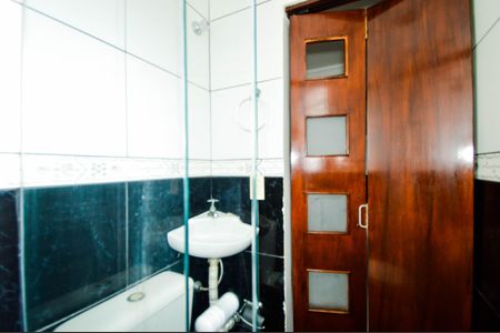 Casa à venda com 350m², 4 quartos e 2 vagasBanheiro do Quarto 4 