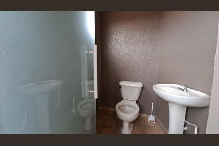 Casa à venda com 350m², 4 quartos e 2 vagasLavabo - Área gourmet