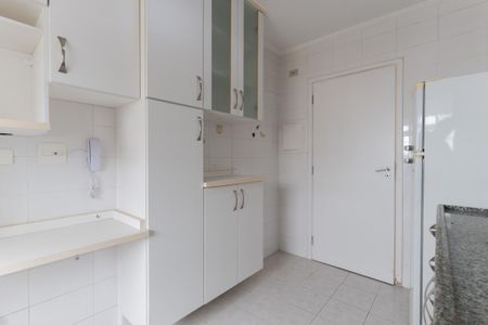 Apartamento para alugar com 64m², 2 quartos e 1 vagaCozinha