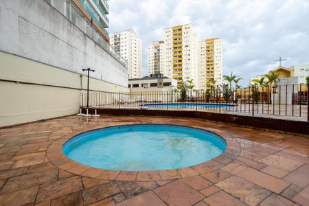 Apartamento para alugar com 64m², 2 quartos e 1 vagaÁrea comum - Piscina