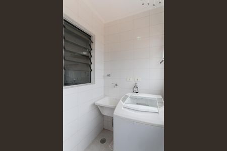 Apartamento para alugar com 64m², 2 quartos e 1 vagaÁrea de serviço