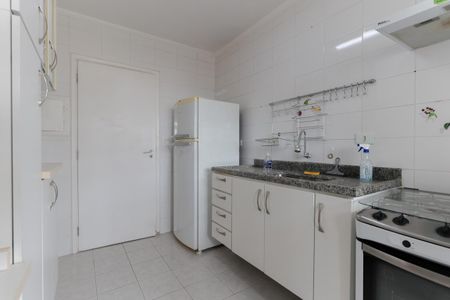 Apartamento para alugar com 64m², 2 quartos e 1 vagaCozinha