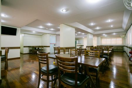 Apartamento para alugar com 64m², 2 quartos e 1 vagaÁrea comum - Salão de festas