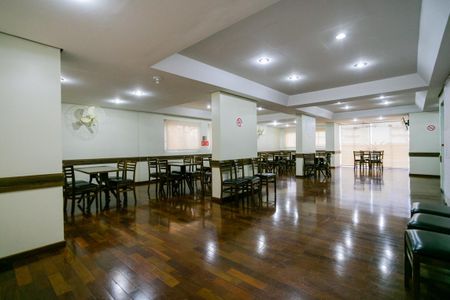 Apartamento para alugar com 64m², 2 quartos e 1 vagaÁrea comum - Salão de festas