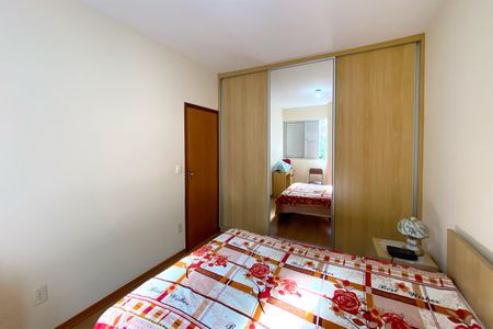 Apartamento à venda com 3 quartos, 76m² em Ana Lúcia, Belo Horizonte