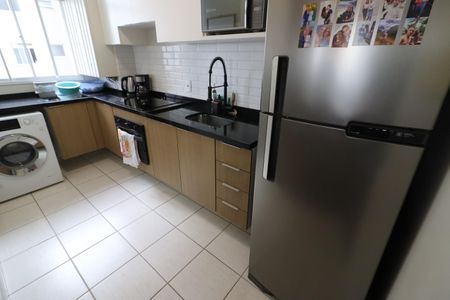 Apartamento à venda com 48m², 2 quartos e 1 vagaCozinha e Área de Serviço