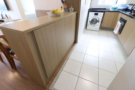 Apartamento à venda com 48m², 2 quartos e 1 vagaCozinha e Área de Serviço