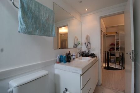 Apartamento à venda com 56m², 1 quarto e 1 vagaBanheiro da Suíte