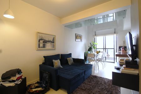 Sala de apartamento à venda com 1 quarto, 56m² em Moema, São Paulo