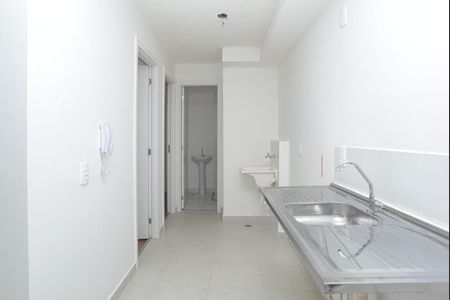 Apartamento para alugar com 2 quartos, 35m² em Parque Industrial Tomas Edson, São Paulo